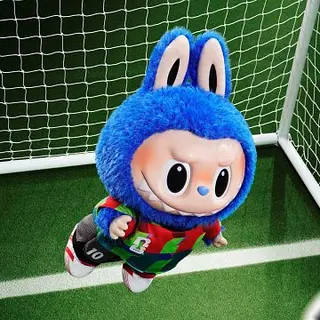 The Monsters × Fifa Series-Catch The Win Vinyl Plush Doll