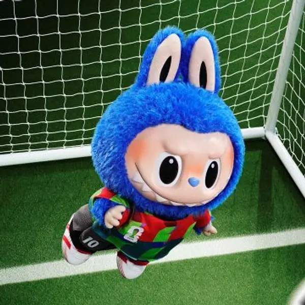The Monsters × Fifa Series-Catch The Win Vinyl Plush Doll